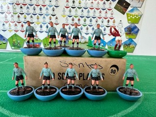 Subbuteo Heavyweight (HW) Team – COMO Reference: 90