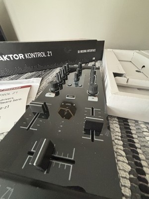 Native Instruments Traktor Kontrol Z1 2-Channel DJ Mixer, Black