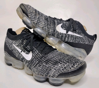 Size 11 Nike Air VaporMax Flyknit Oreo AJ6900-002 Men's