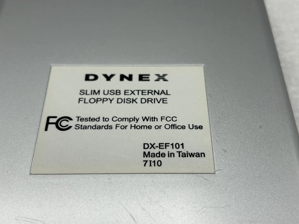 Dynex Slim USB External FD Drive DX-EF101 3.5in Floppy Disk Drive FREE SHIPPING - Image 4 of 4
