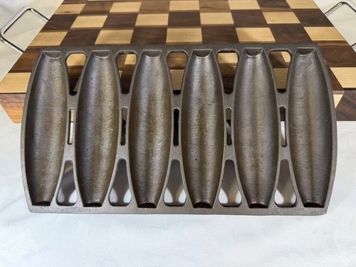 Wagner Ware Cast Iron Vienna Roll Pan - Restored