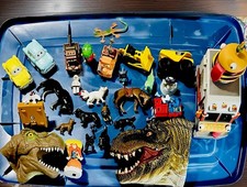 Lot of 25 Random Toys Animals, Miniatures, Dinosaur Hand Puppets More