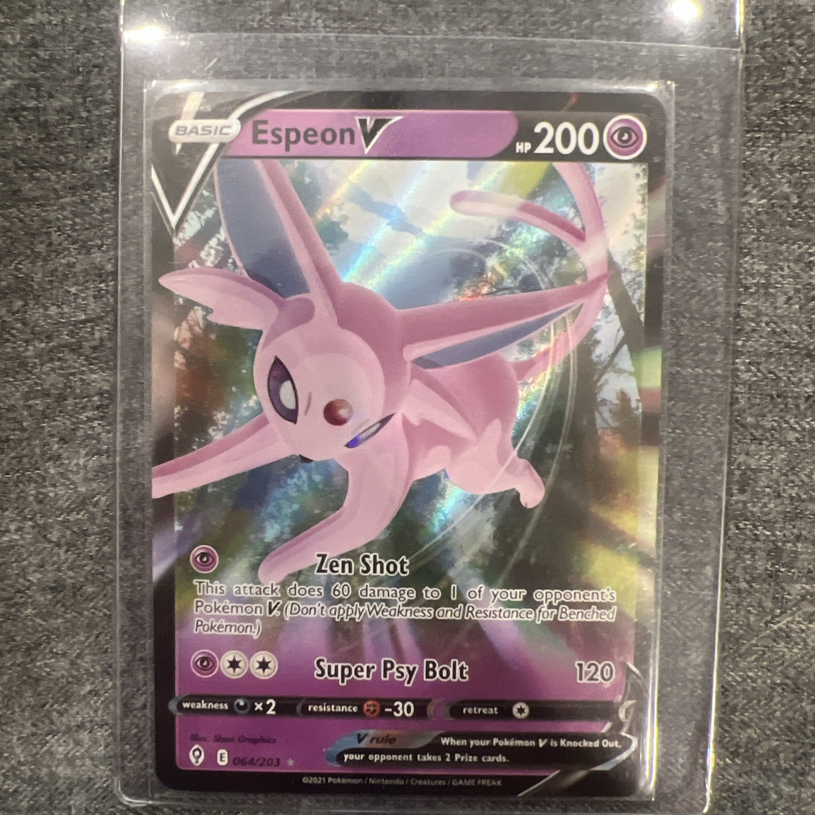 Espeon V 064/203 SWSH07: Evolving Skies  NM