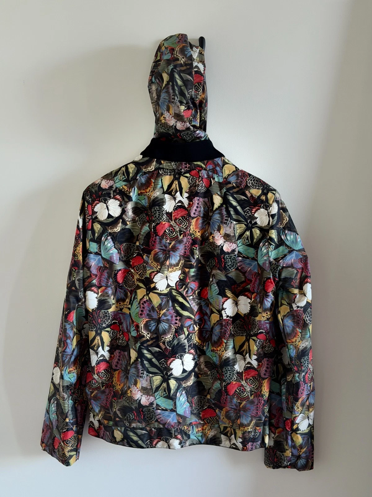 Authentic Valentino "Camubutterfly" Print Reversible Jacket Sz US46 New - product detail image 8