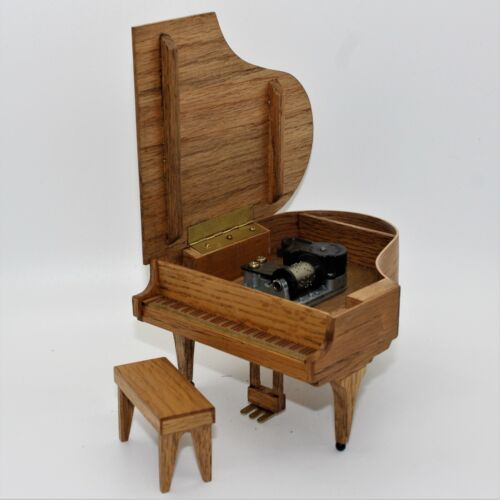 Music box pianoforte vintage "It's a Small World" in legno con movimento Sankyo 98-22 - Foto 2 di 12
