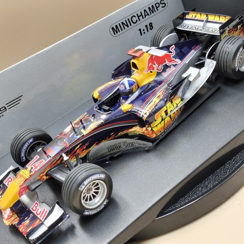 MINICHAMPS 1/18 RED BULL COSWORTH RB1 Coulthard Monaco 2005 Star Wars 100050014