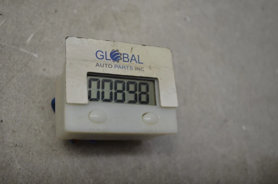 2009 - 2012 年道奇 RAM 2500 前右乘客门锁闩锁激活器 原始设备制造商 — 第 2/4 张图片