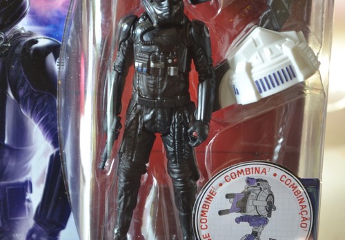 FIGURA DE ACCIÓN STAR WARS THE FORCE AWAKEN PRIMER ORDEN CORBATA PILOTO DE COMBATE 3,75" NUEVA - Imagen 4 de 12