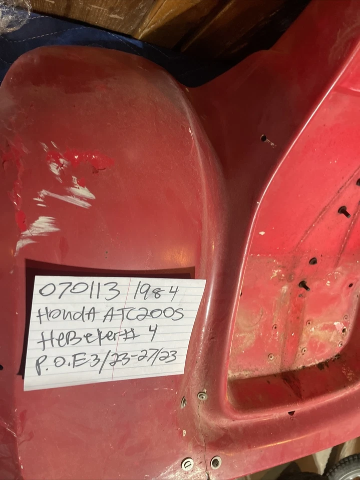 Honda ATC 90 1978 US 90 guardabarros trasero plástico 070 Foto 4 de 4