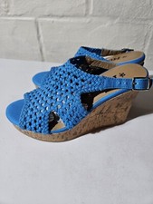 Womens Mudd Bright Blue Sandals Size 7.5