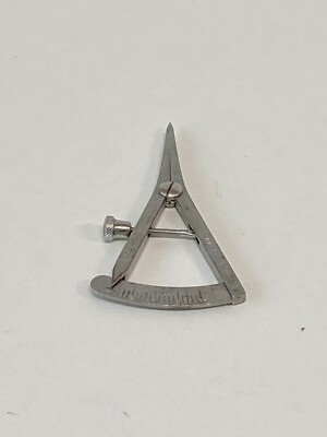 L24: V. Mueller Surgical Ophthalmic Castroviejo Caliper OP2710