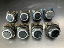  8 Allen-Bradley 800T Pushbusson Switches