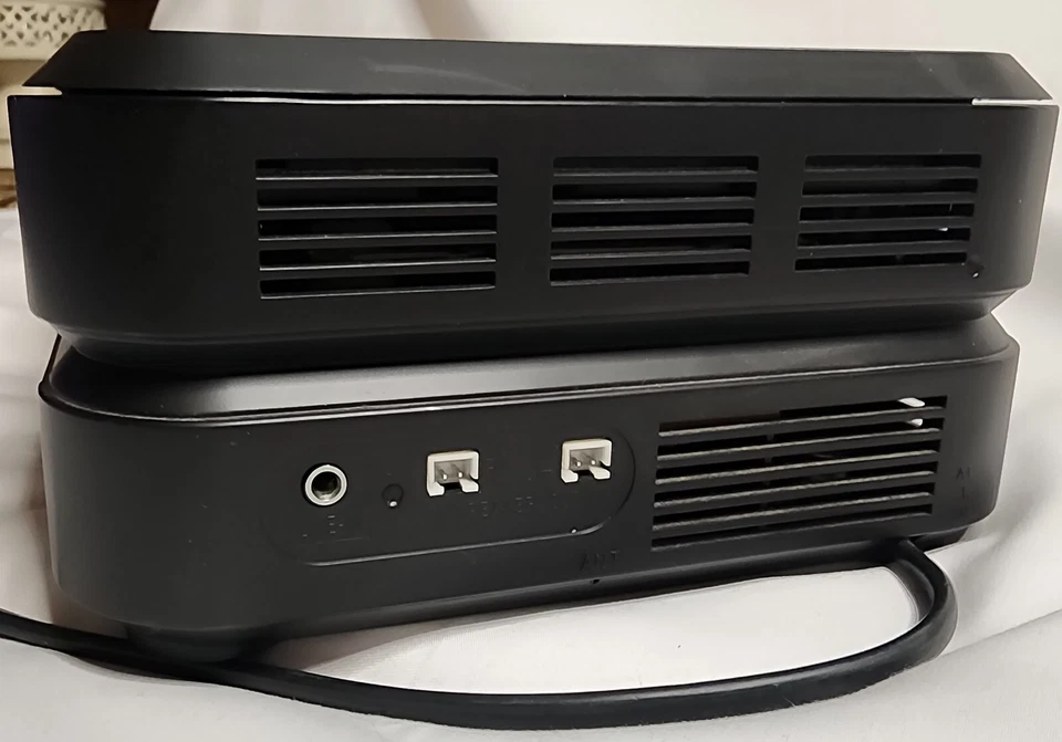 Nice NAXA NS-441 Bluetooth CD AM/FM Stereo Programmable Microsystem VGUC - Image 4 of 4