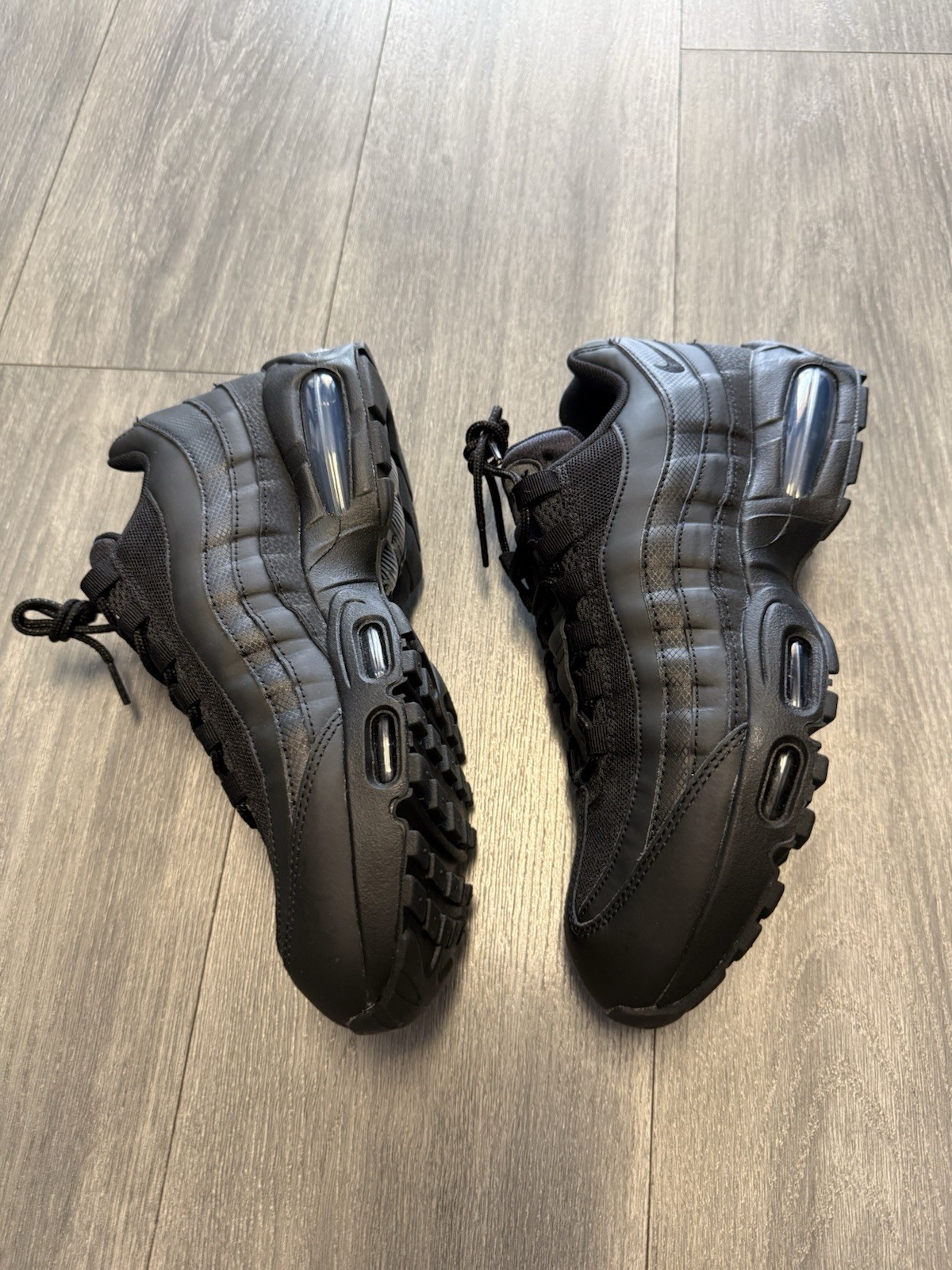 Nike Air Max 95 OG Big Bubble Mens Size 10.5 Triple Black Anthracite HM8755-001 thumbnail 2