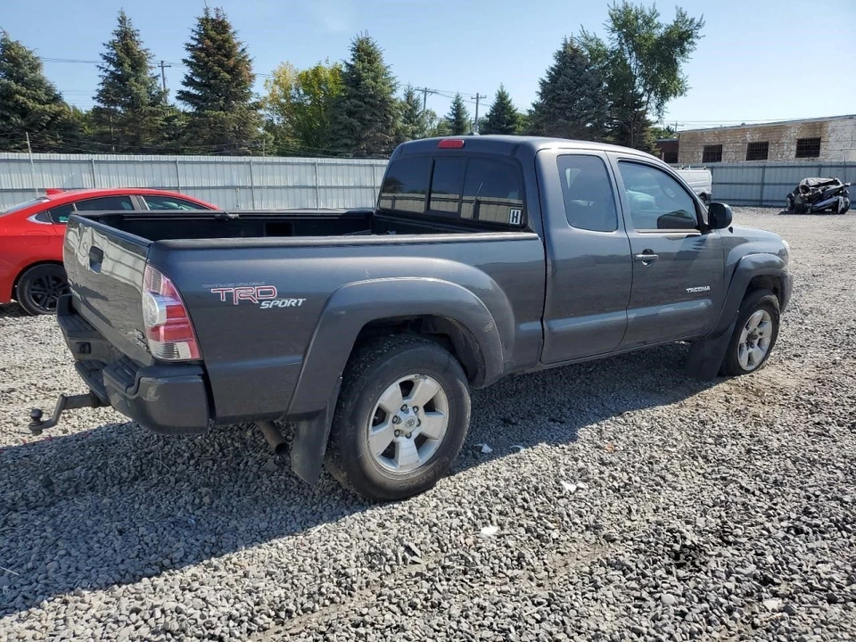 Anti-Lock Brake Part Actuator And Pump Assembly 4 Door Fits 08-10 TACOMA 2040671 - Image 3 of 4