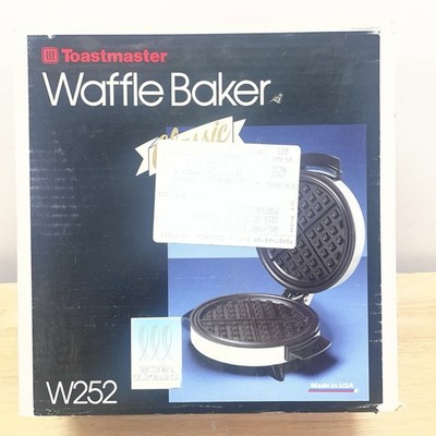 VTG NEW SEALED Old Stock Waffle Baker W252 Waffle Iron Griddle Toastmaster