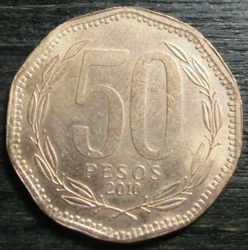 Chile 50 Pesos 2010 Bernardo O’Higgins Date Variant 2 XF/UNC