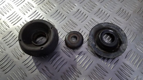 Domlager Federbeinlager Stützlager - Vorne Rechts  Volkswagen P DE331756-02