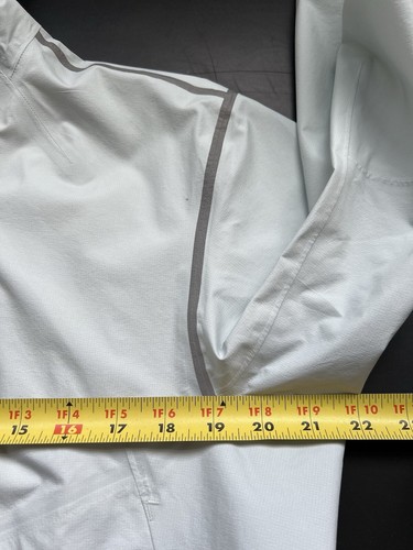 NWT Lululemon Lab Eurus Jacket Mens S SlVI Full Zip Waterproof Hooded - Picture 5 of 10