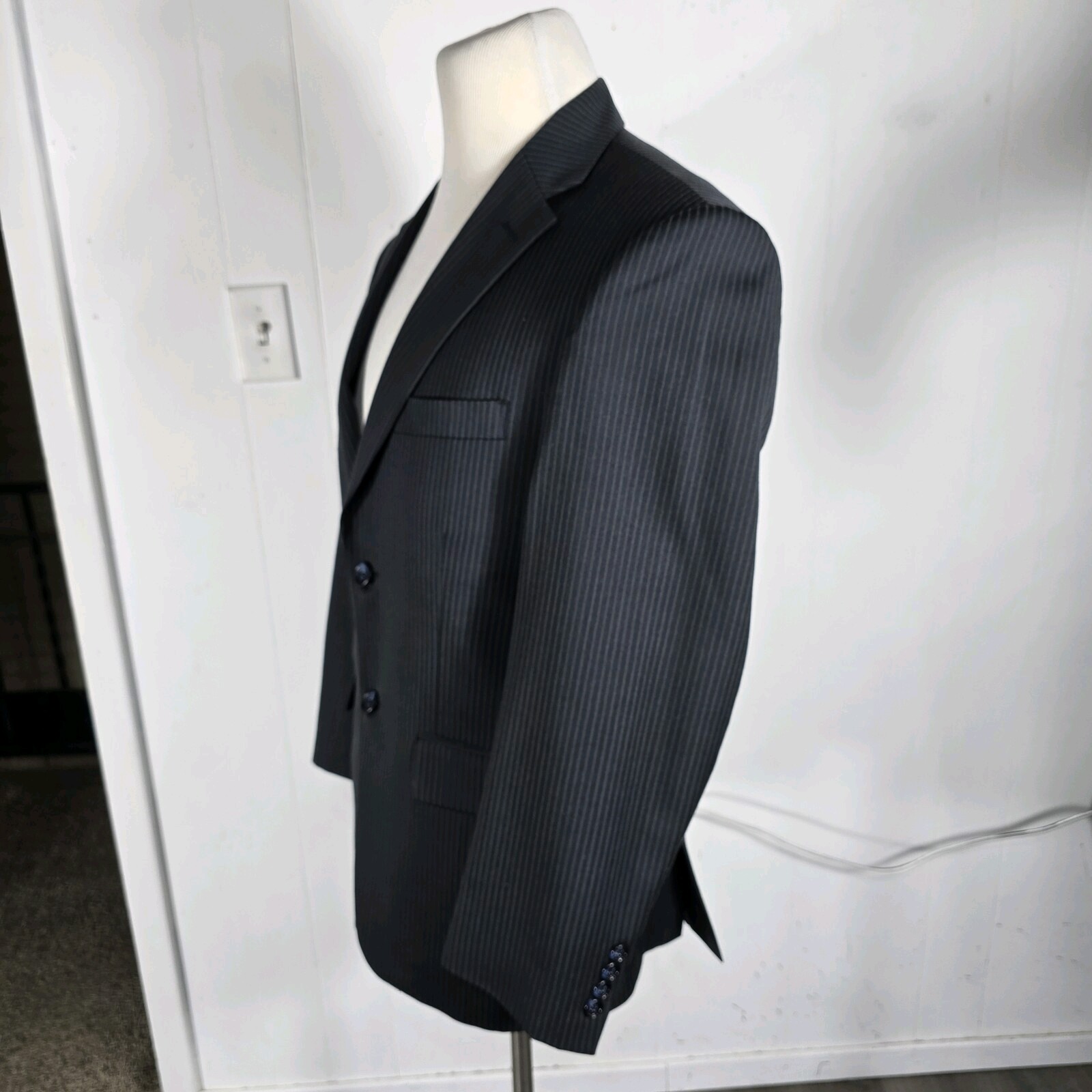 Picture 22 of 24