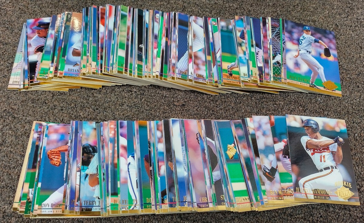 1994 Fleer Ultra Baseball MLB Series 1 Complete Set of 300