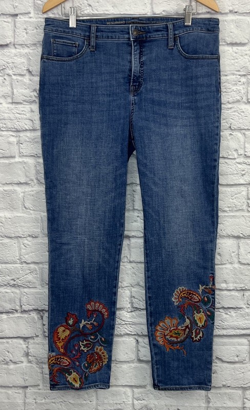 CHICO’S WOMEN'S MEDIUM WASH GIRLFRIEND SLIM LEG ANKLE BLUE JEANS SIZE 2 (L)