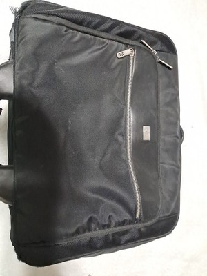 Case Logic  Rolling laptop bag suitcase briefcase nice used case 