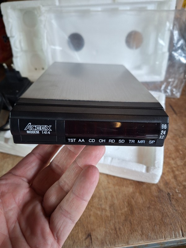 Vintage Commodore Amiga aceex 14k4 external modem + original foam box from 1980s