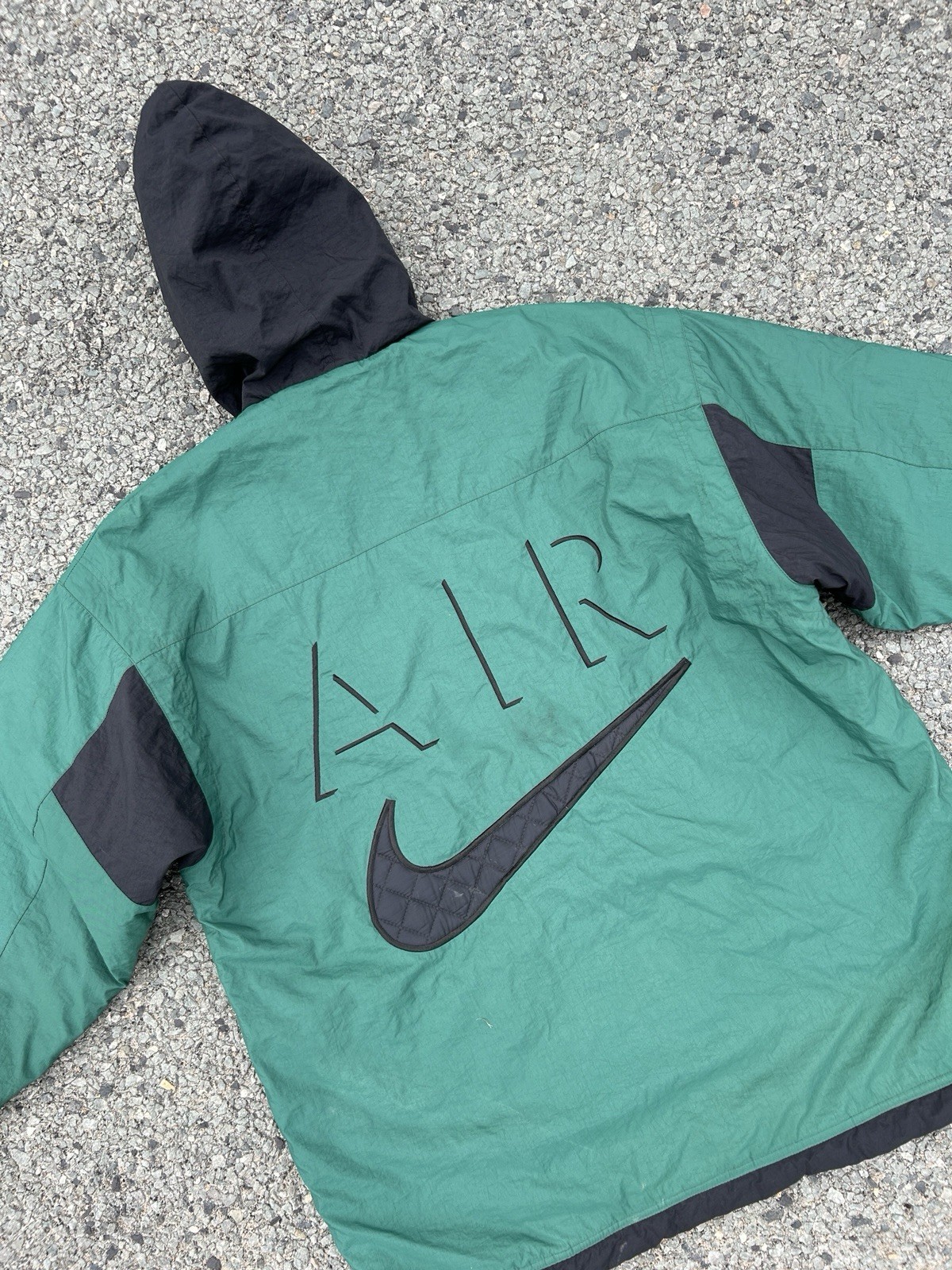 Vintage Nike Air Quilted Hooded Green Puffer Jacket Fits A Men’s XL 90s WARM