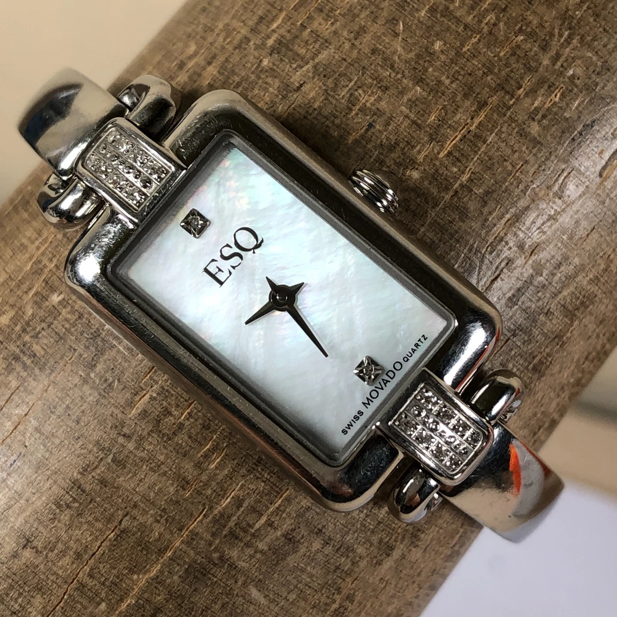 Vintage ESQ Womens Silver Tone 18mm Black Tank Watch 6.5\