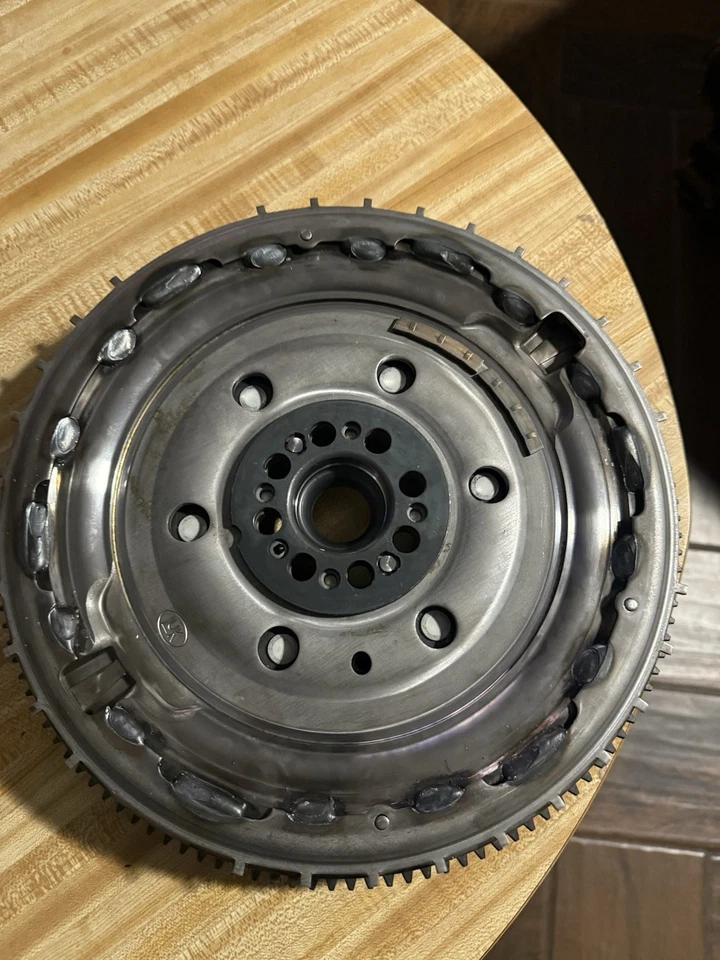 09-20 Nissan 370Z OEM Flywheel 12310-EY00A - Image 2 of 4