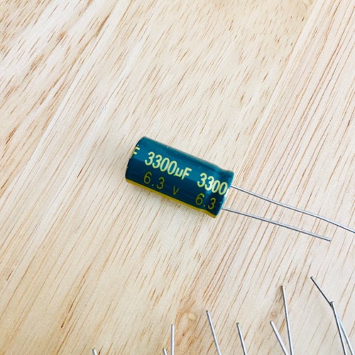 3300uF 6.3V Electrolytic Capacitors Green 6.3V 3300uF Volume 10x20 mm Choose Qty - Picture 9 of 17