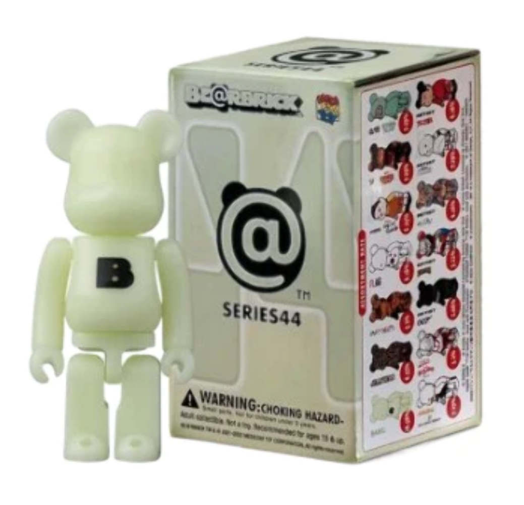 Medicom Toy 100% Bearbrick - Series 44 Be@rbrick Bear Brick Medicom Toy 100% Bearbrick - Series 44 Be@rbrick Bear Brick