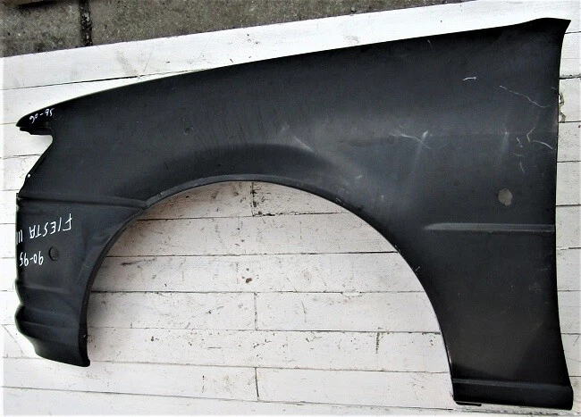Par de guardabarros delanteros izquierdo derecho ford fiesta ii modelo 1990 95 recambio Foto 2 de 4