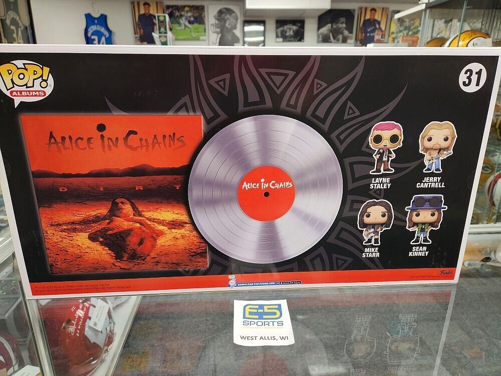 Alice in Chains Dirt Deluxe Pop! Album Figure Layne Staley Alice in Chains Dirt Deluxe Pop! Album Figure Layne Staley