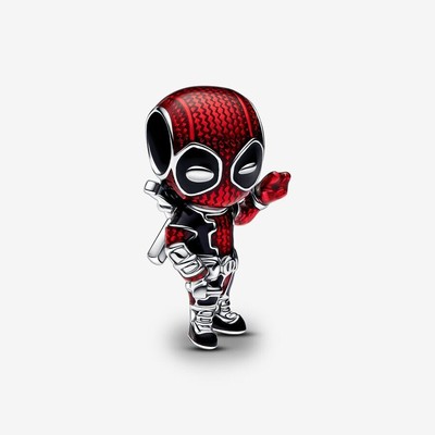 *BRAND NEW* Pandora Moments 925 Sterling Silver Marvel Deadpool Charm 793360C01