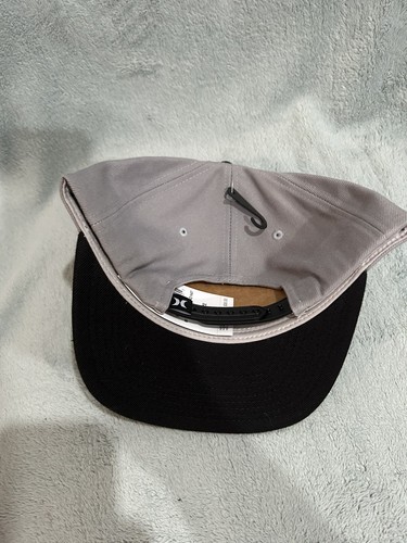 Hurley Hat flat bill Snap Back Gray / Black Hat "Underground" nwt - Picture 3 of 5