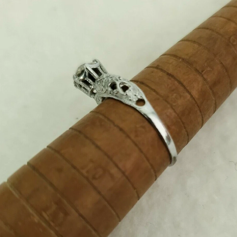 Anillo de filigrana vintage NEMCO circonita cúbica talla 8,75 Foto 3 de 4