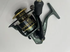 Borealis Bass Pro Shops 4BB Spinning Reel BLS4000 Dark Green, NEW Open Box