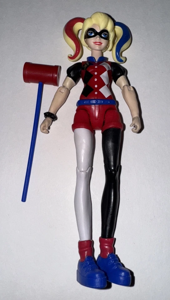 Lote de figuras de acción DC Super Hero Girls 6" 2015 - Harley Batgirl Katana Wonder Foto 2 de 4