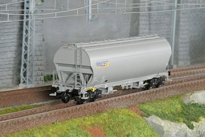 Ls Models 30594 Tagnpps Trichterwagen, grau, Millet