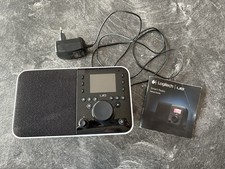 Logitech Squeezebox Radio WLAN-Musik-Player, Internet Radio, Weiß, Akku