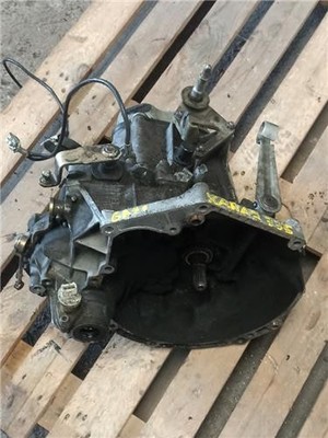 20CN28  Handschaltgetriebe Citroen xsara berlina 1997 16i 16v premier 16 ltr 80