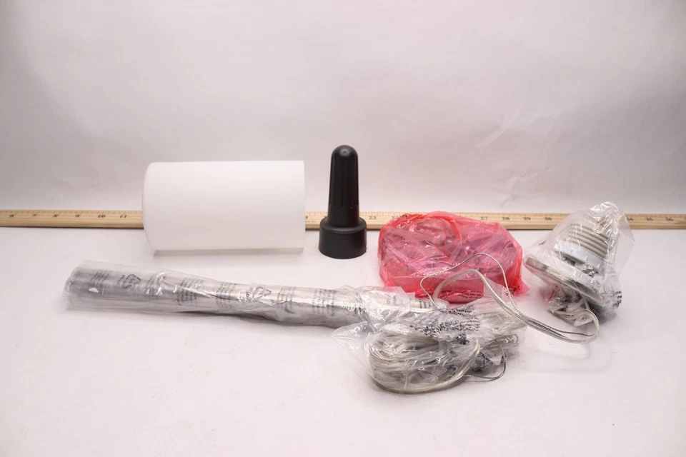 Mini colgante Generational Lighting Alturas One Light acero níquel cepillado Foto 3 de 4