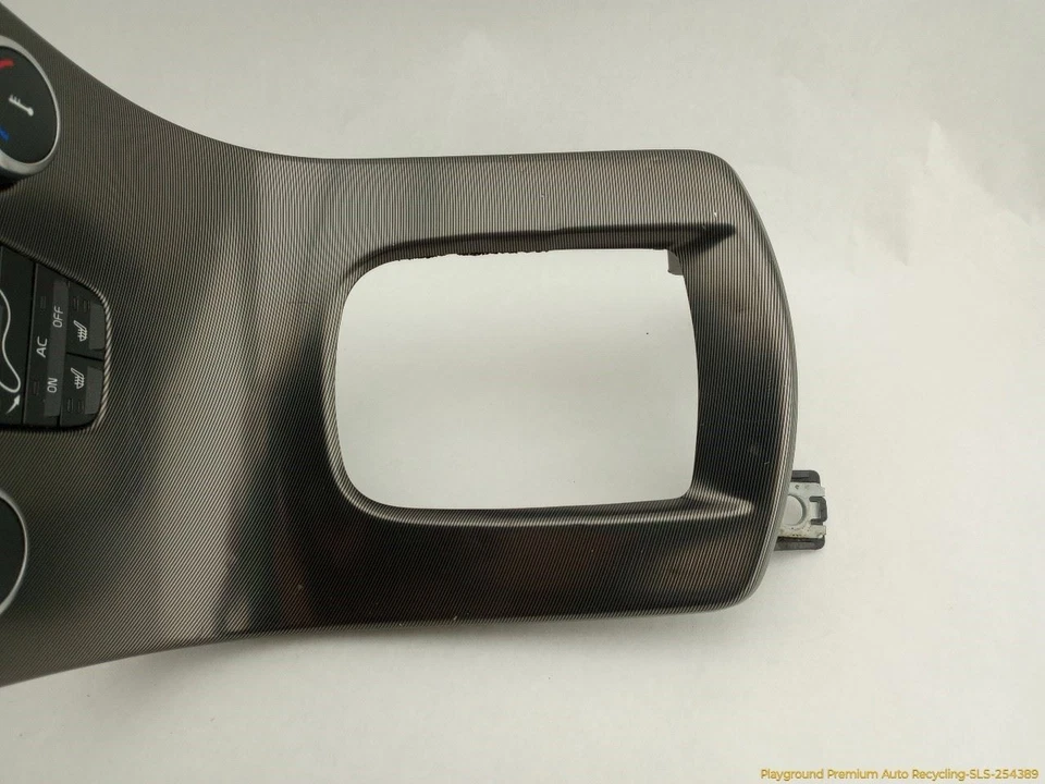 Volvo C30 Center Dash Climate & Radio Stereo Control Switch Fits 2007-2013 07 08 - Image 2 of 4