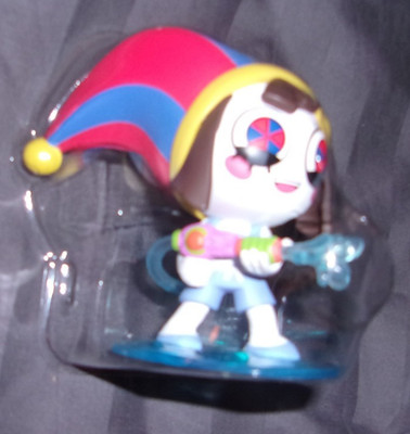 The Amazing Digital Circus Animiniz Beach Vacation Series Blind Box Figure Pomni