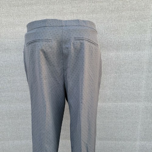 Women's Le Suit Dot Pattern Dress Pants. Size 6. - Picture 5 of 12