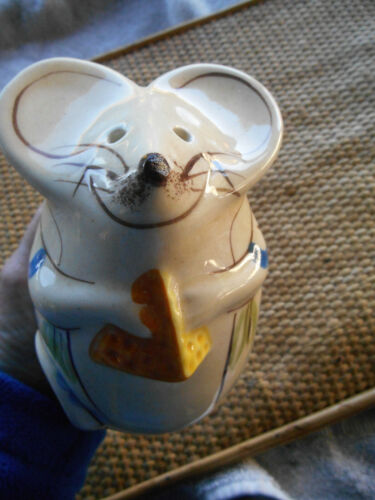 Cute Mouse Parmesan Cheese Shaker Ceramic Vintage - Picture 1 of 7