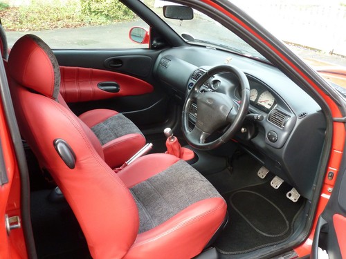 1998 3 DOOR FORD ESCORT ( MODIFIED SHOW CAR ) - Picture 6 of 12