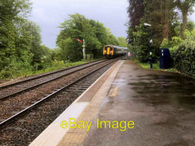 Foto 12x8 Zug verlässt Arnside Station Super Sprinter DMU 156487 Richtung c2019